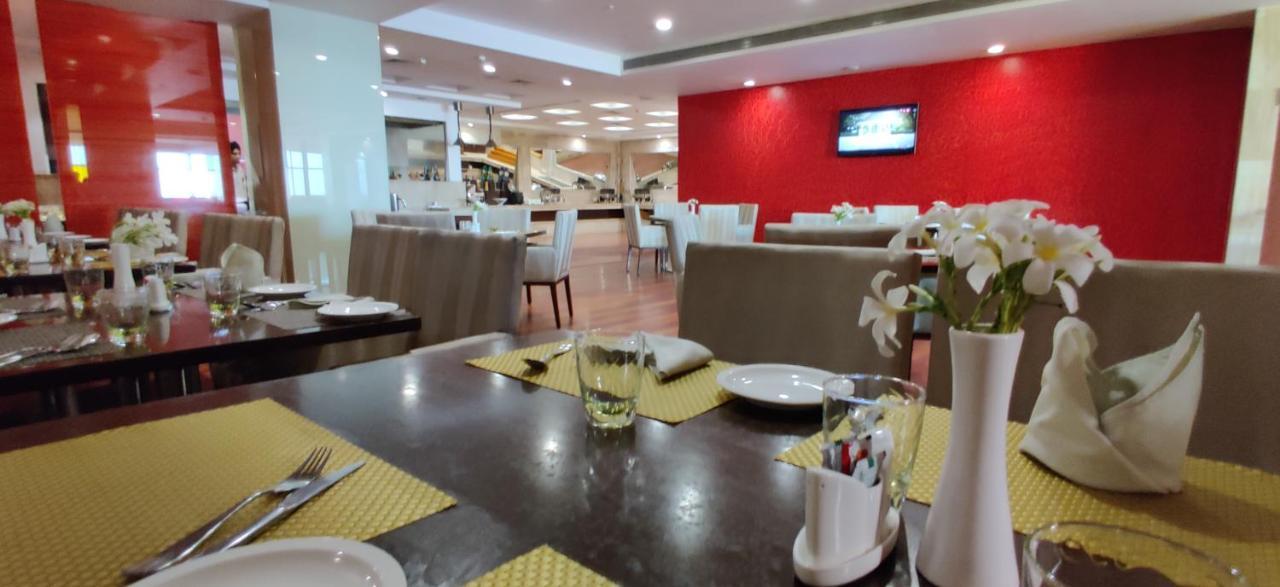 Country Inn & Suites By Radisson, باثيندا المظهر الخارجي الصورة